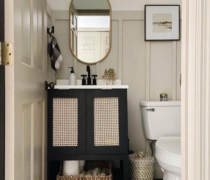 1/2 bathroom decor ideas